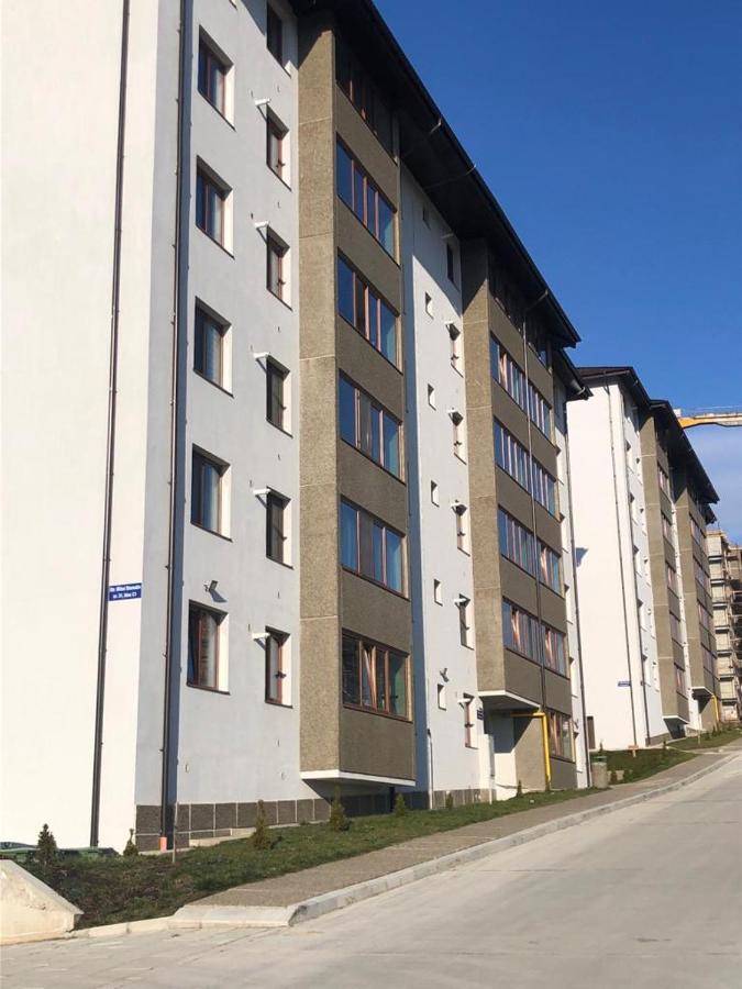 Ilinca-Zgatia Lejlighed Piatra Neamţ Eksteriør billede